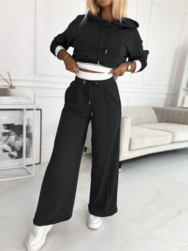 Kendra | Set aus Kapuzenpullover und Hose für Damen