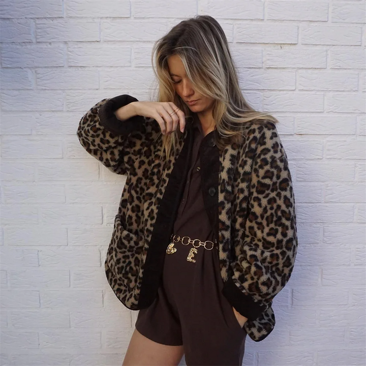 Nexura | Stylische Jacke mit Leopardenmuster