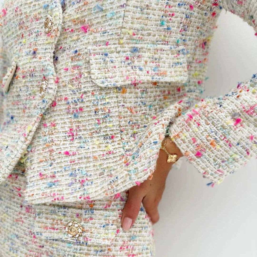 Tweedora | Elegante Tweedjacke mit Wellenschliff