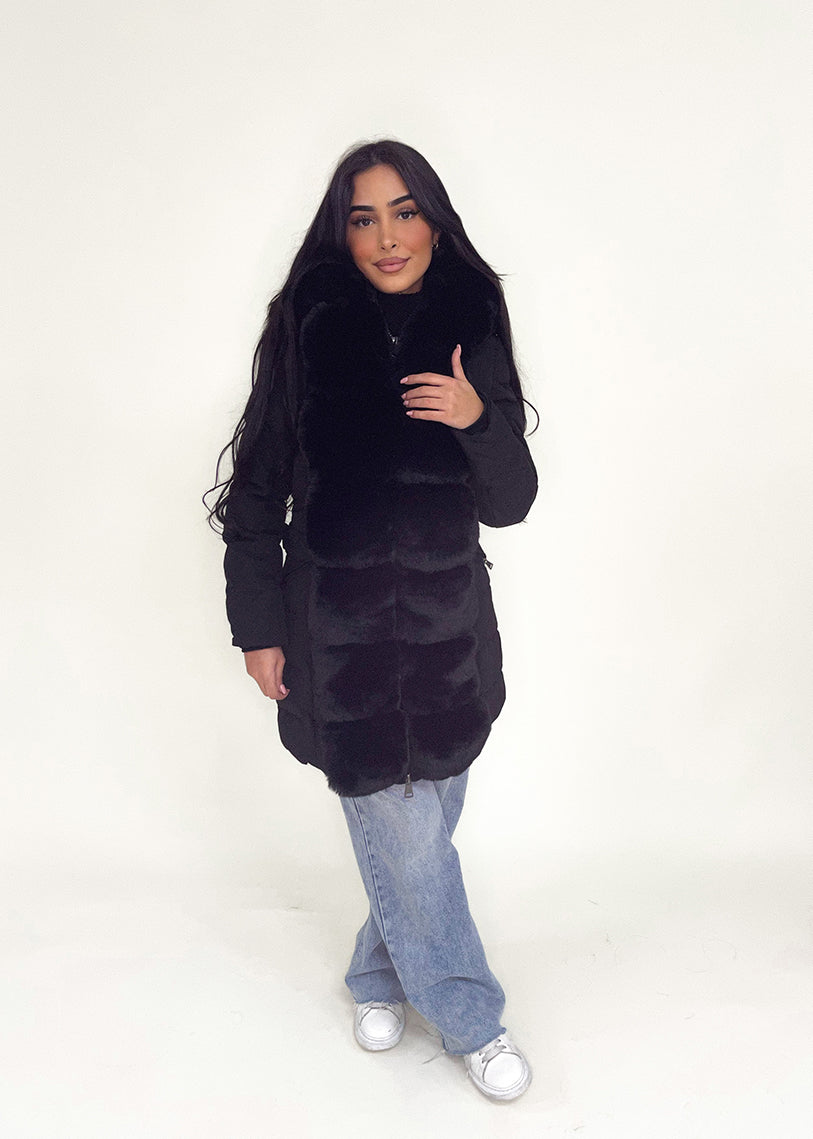 Thermova | Elegante Winterjacke mit luxuriösem Kunstfellbesatz