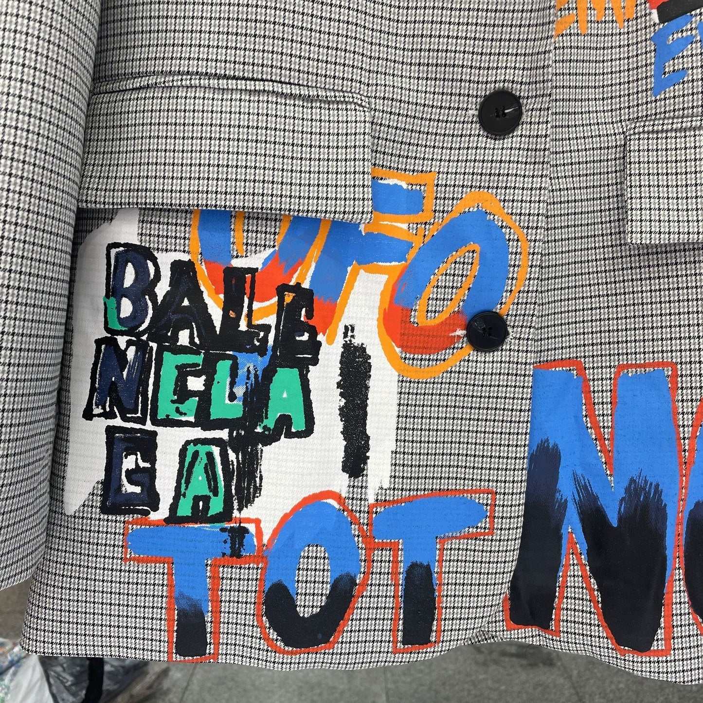 Jackiva | Oversized Blazer mit Schriftzug - Stilvolles Statement für Ihren Look