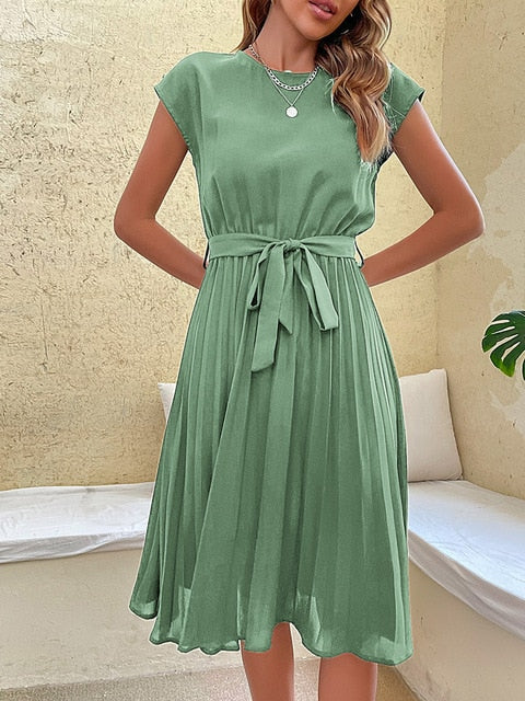 Cozyfy | Lässiges, kurzärmeliges Minikleid mit Plisseedetails für den Sommer