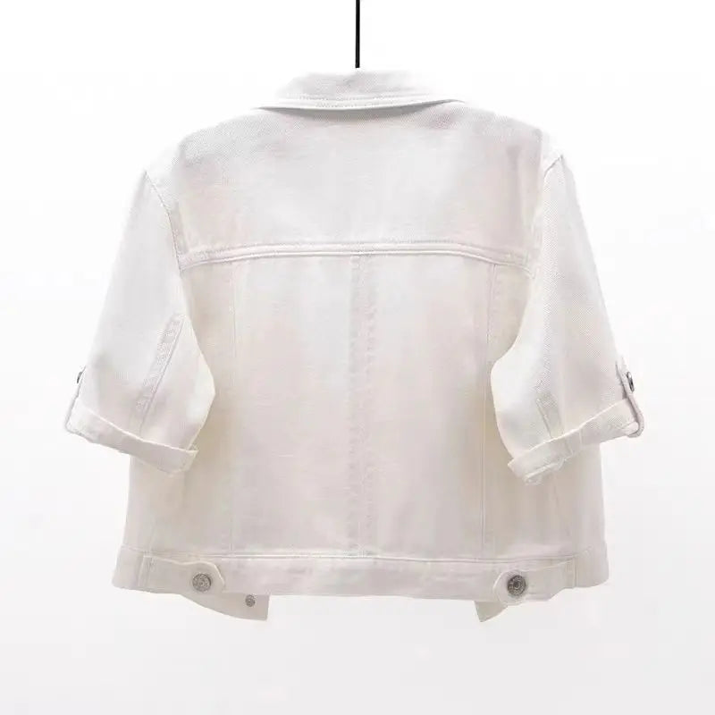 Nola | Einfarbige Jeansjacke mit kurzen Ärmeln