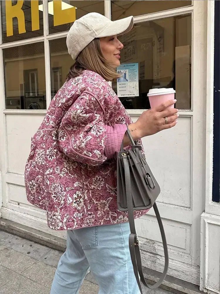 Serene™ | Damen Dicke Steppjacke mit Blumenmuster – Der perfekte Style für kühle Tage!