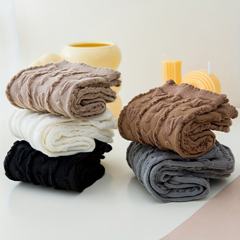 Lorena | Damen-Sockenset in mittlerer Länge mit modischen Mustern