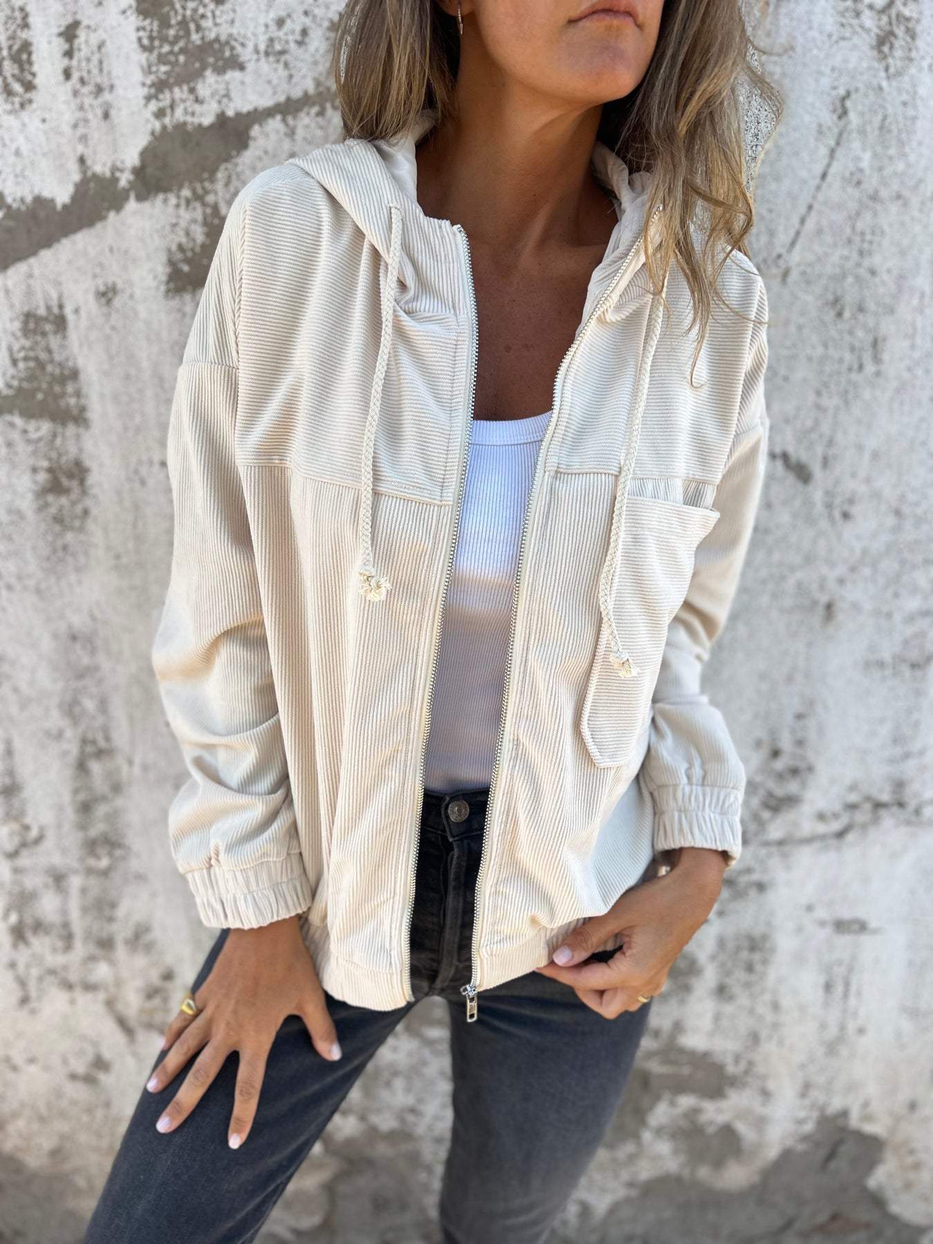 Lavista | Stilvolle Freizeitjacke mit Kapuze und praktischem Reißverschluss