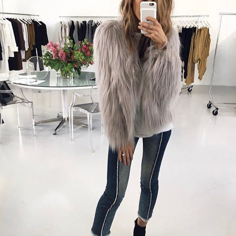 Lunara | Luxuriöse Zottelige Pelzjacke für Damen