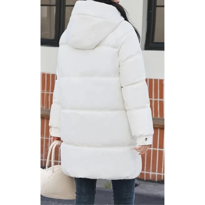 Frostella | Damen Winterjacke mit Kapuze, Weich Gefüttert und Robuster Stoff, Mit Praktischen Reißverschlusstaschen