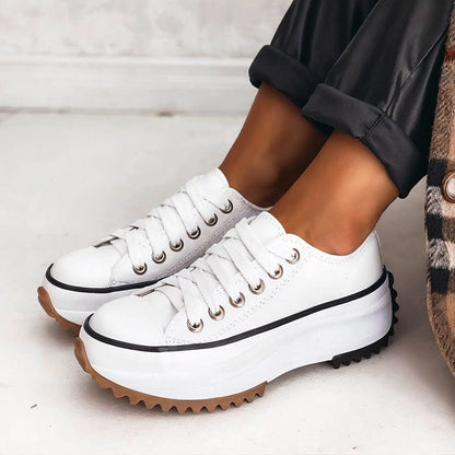 Freezeon | Damen Plateau-Sneakers aus Leder mit Schnürung – Komfort und Stil in Einem