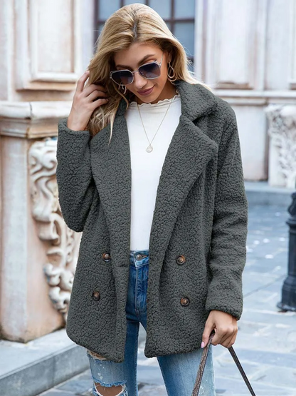 Halira | Damen Stylischer Teddy Plüsch Luxus Fleecemantel mit Taschen