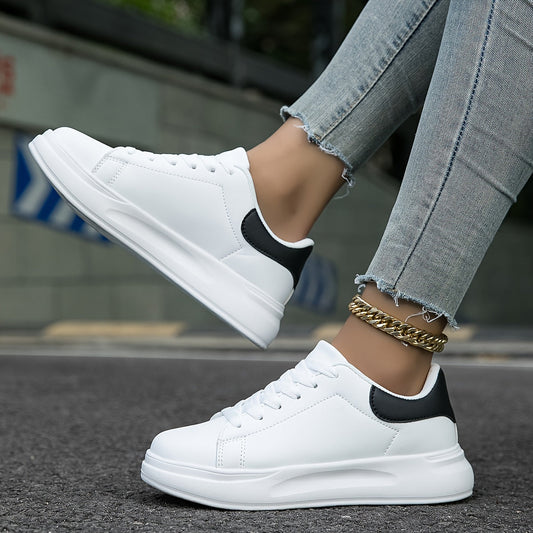 Sneakure | Schlichte weiße Ledersneaker für Damen