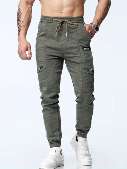 Glacera | Herren-Jogginghose mit verstellbarem Bund und praktischen Taschen