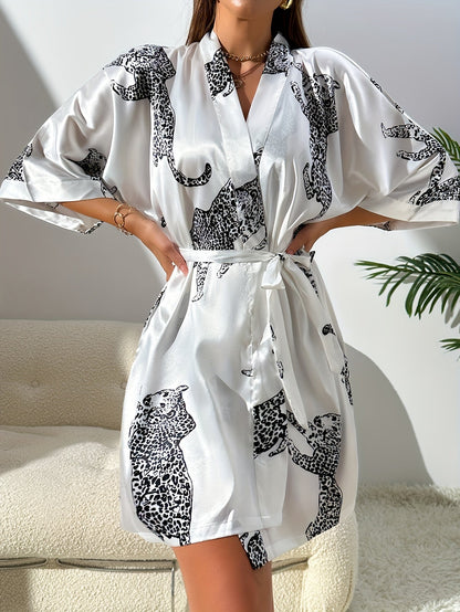 Satyra | Stilvolles Damen-Pyjama-Set mit Leopardenmuster