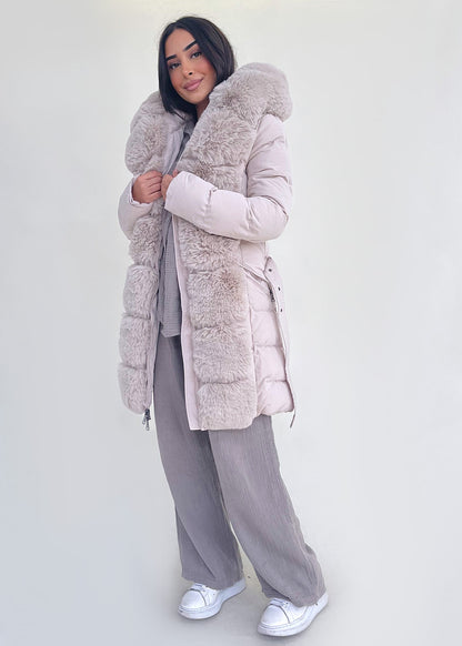 Thermova | Elegante Winterjacke mit luxuriösem Kunstfellbesatz