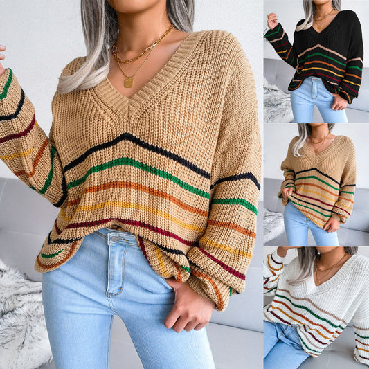 CozyStripe | Weißer kuscheliger gestreifter Pullover im Retrolook