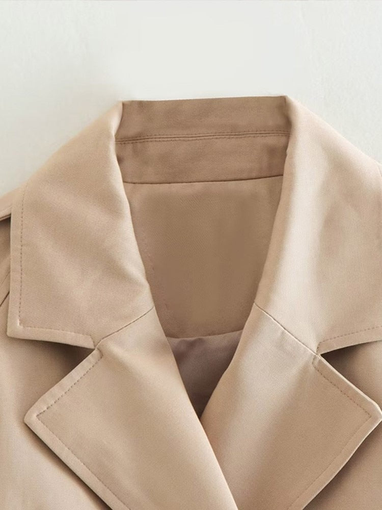 CozyFlow | Beige Kürzerer Trenchcoat