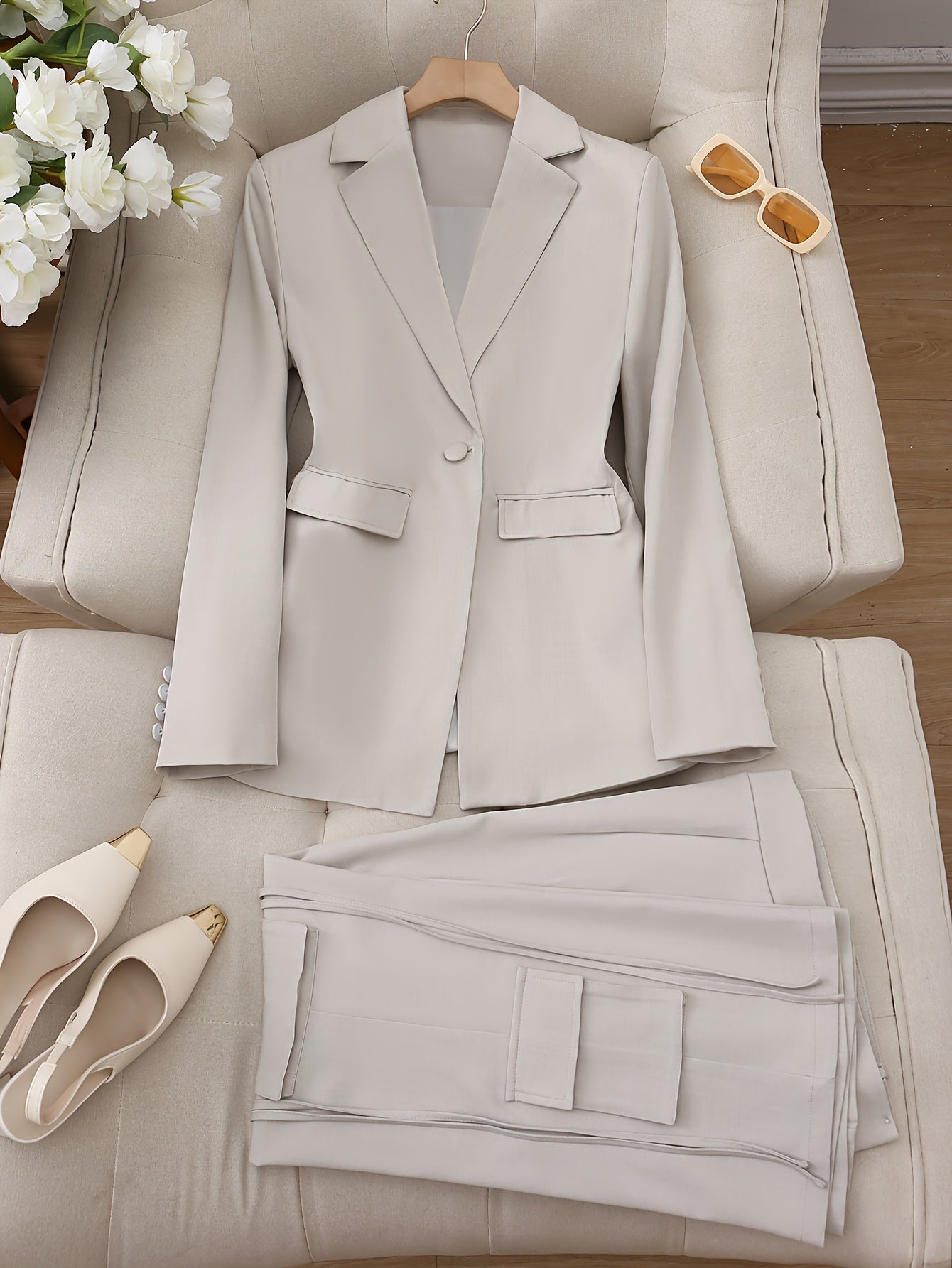 ClassiFit | Eleganter Zwei-Teile-Business-Anzug mit Schalkragen in Beige für Damen