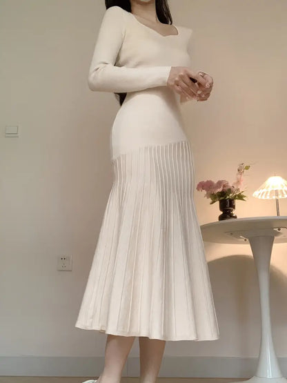 Dazzluxe | Elegantes V-Ausschnitt Strickkleid im Mittelöstlichen Stil