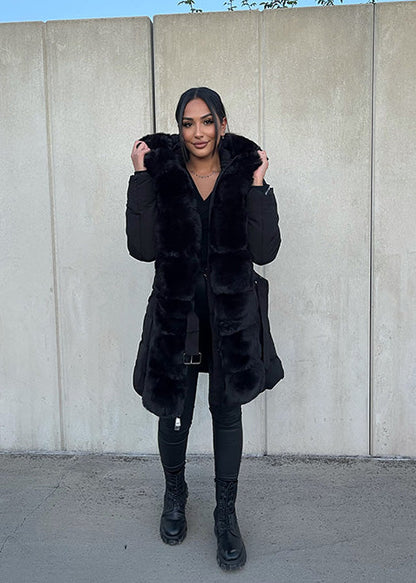 Thermova | Elegante Winterjacke mit luxuriösem Kunstfellbesatz