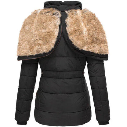 Jovelle | Warm gefütterte, wasserdichte Winterjacke mit Kapuze für Damen
