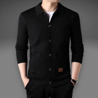 Solace | Zeitlose braune Strickjacke für Männer