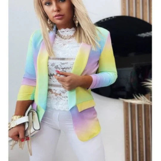 Aura | Chic Tie-Dye Blazer für Frau